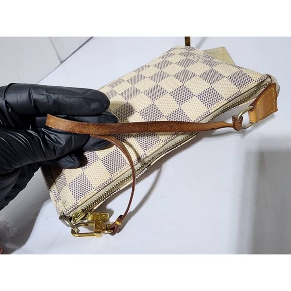 Authentic Louis Vuitton Damier Azur Pochette Accessory Beige/Cream - Picture 10 of 14